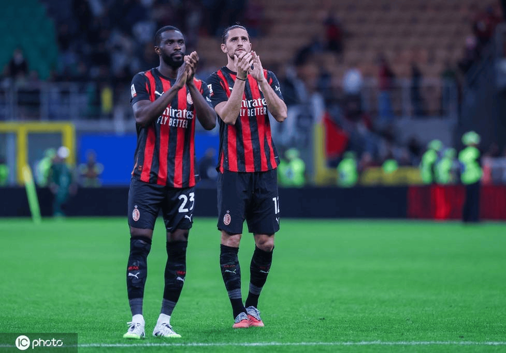 AC米兰灭杀卡利亚里,豪取连胜的简单介绍 AC米兰灭杀卡利亚里,豪取连胜的简单介绍