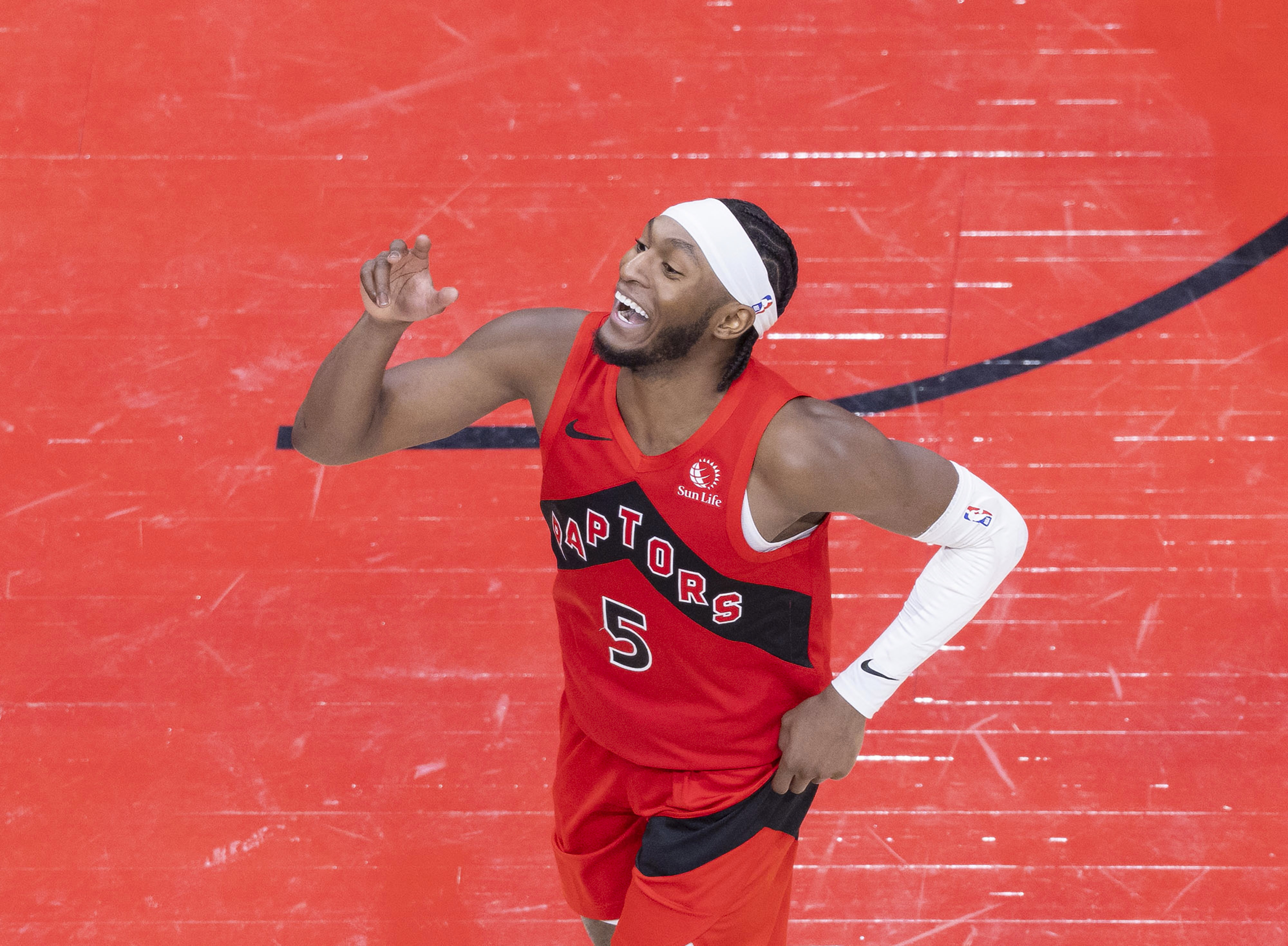 猛龙阵容齐整强势,轻松取得胜利的简单介绍 猛龙阵容齐整强势,轻松取得胜利的简单介绍