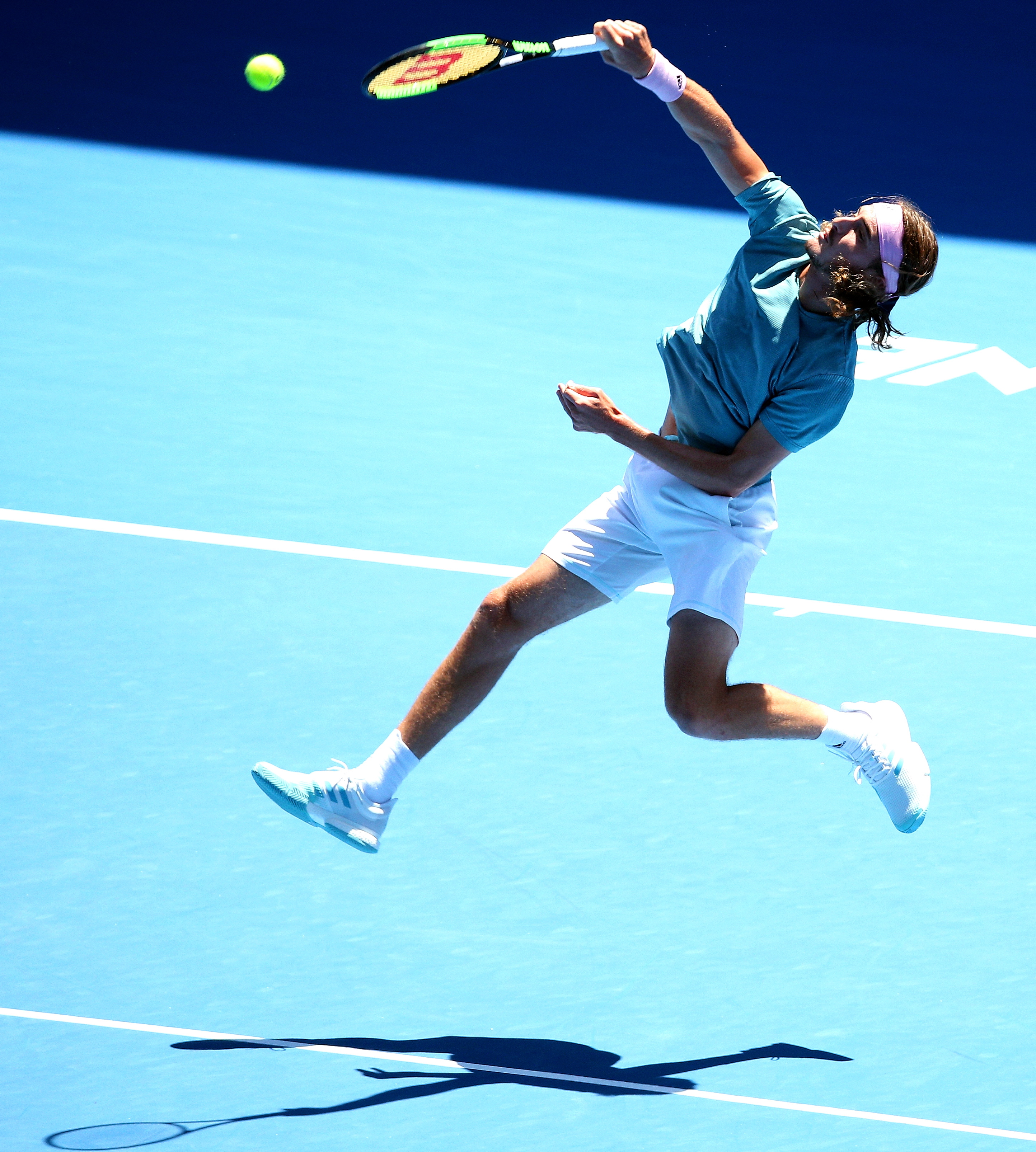 关于西班牙网球队绝地反击英国网球队,西西帕斯绝境逆转的信息 关于西班牙网球队绝地反击英国网球队,西西帕斯绝境逆转的信息