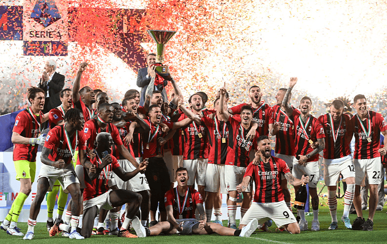 爱游戏大厅-AC米兰连续胜利稳坐榜首，意甲夺冠前景一片光明的简单介绍