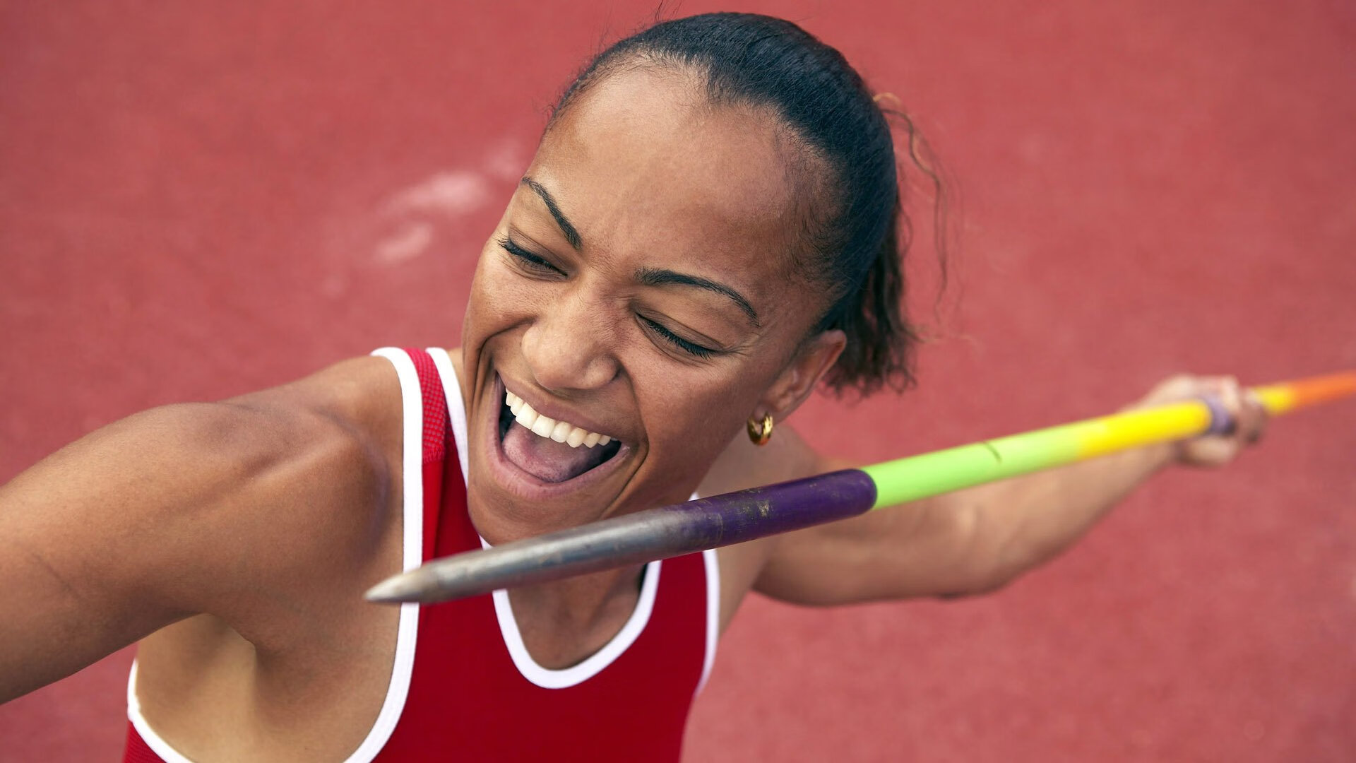 绿茵场上的战争与和平,伊拉克淘汰赛奇迹与姆巴佩的末节王权