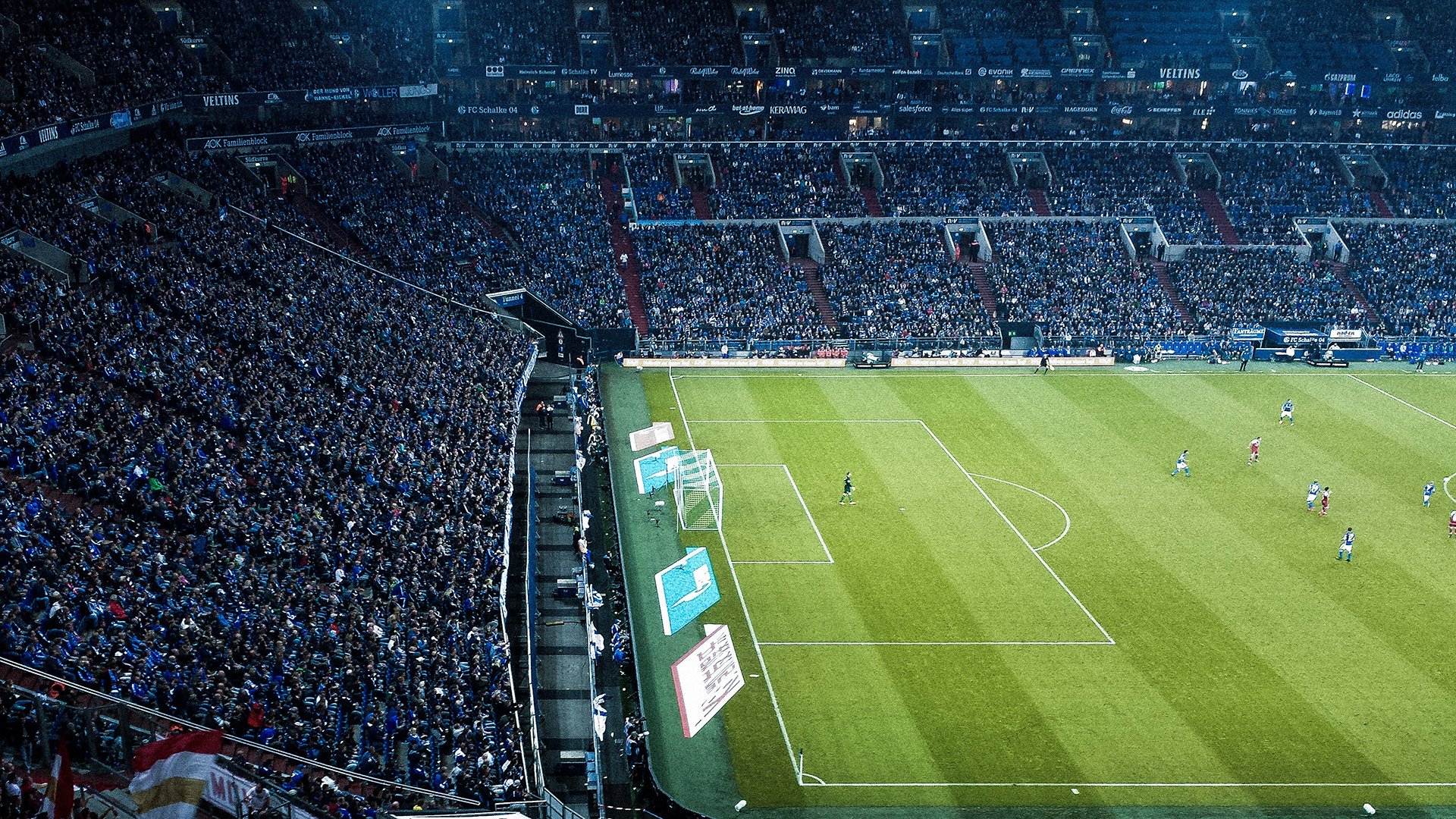 爱游戏在线-火力碾压与王者降临，字母哥如何用全能统治力，让雄鹿变身为不可阻挡的猎兽